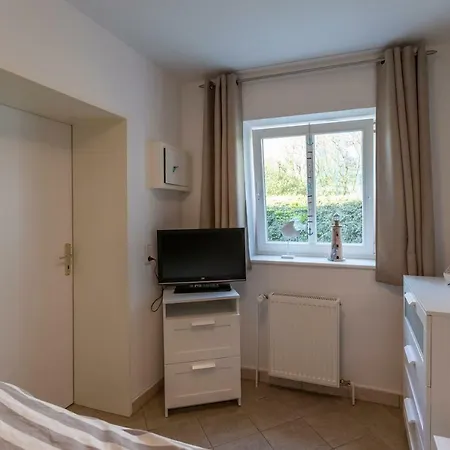 Apartment Kleine Krabbe Kuehlungsborn